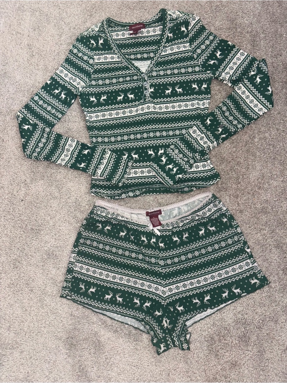 Green holiday Sweater & Short Set